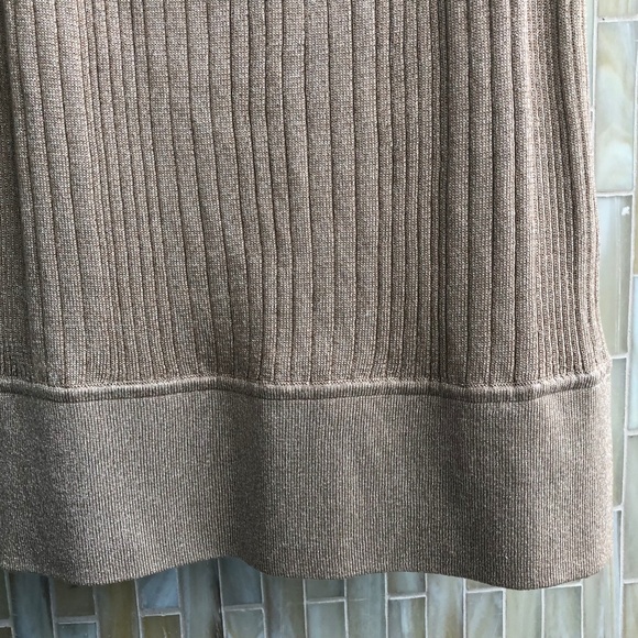 Express Gold Metallic Ribbed Tank Top - Picture 4 of 6